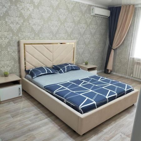 Vip Квартира Центр أورالسك المظهر الخارجي الصورة