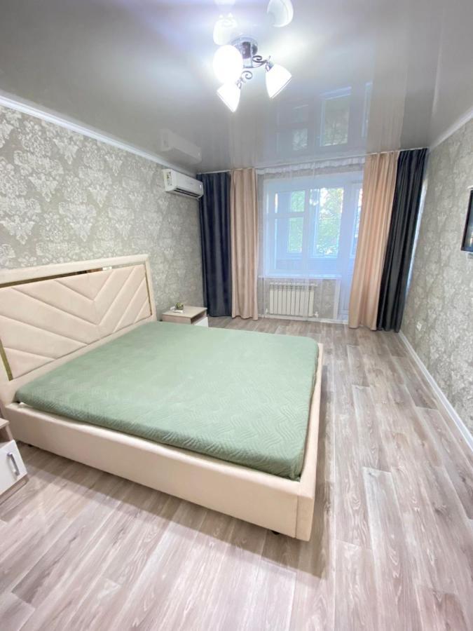 Vip Квартира Центр أورالسك المظهر الخارجي الصورة
